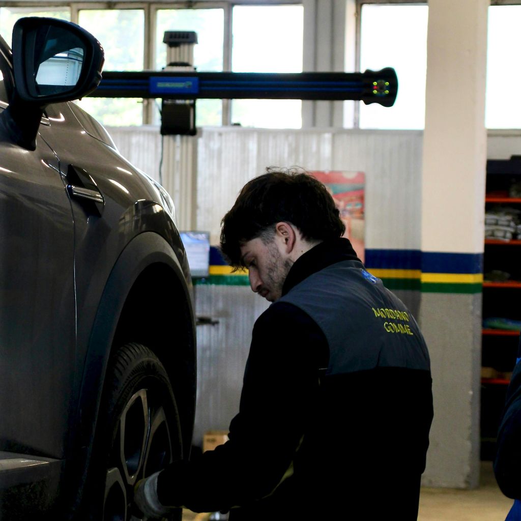 Corso di FORMAZIONE SPECIFICA BASSO DEI LAVORATORI / E-learning | Settore autoriparatori